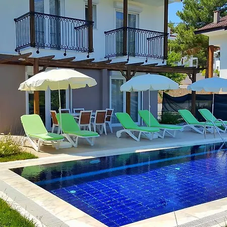 Villa Narlibahce Villalari *