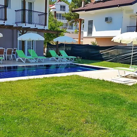 Villa Narlibahce Villalari